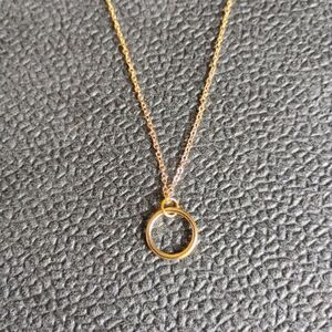 Elegant Gold Circle Pendant Necklace